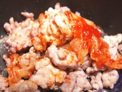 鶏ひき肉の和風キムチ炒め